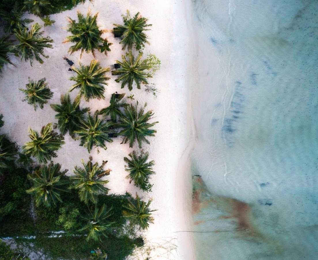 Tamu Koh Rong Hotel Pagoda Beach Екстериор снимка